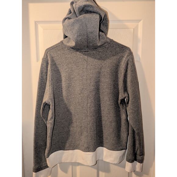 Under Armour Women's Medium Grey Fleece Long Sleeve Hoodie Zip Pocket Sweater - Picture 5 of 9
